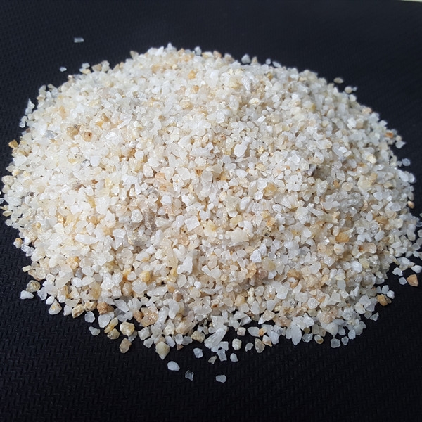 喷砂除锈石英砂多少钱一吨